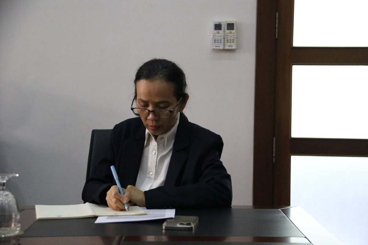 柬埔寨发展理事会与瑞士代表商讨2027至2030年合作规划