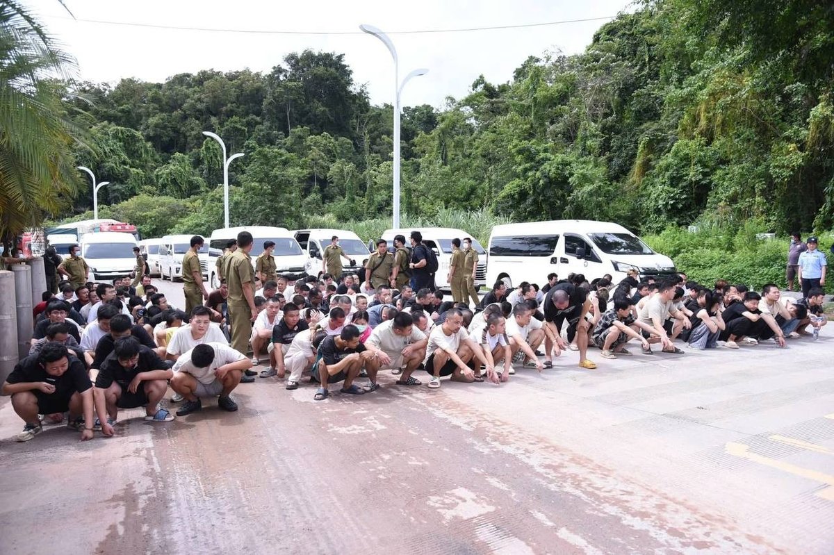 老挝遣返174名中国籍嫌疑人 涉电诈及非法务工
