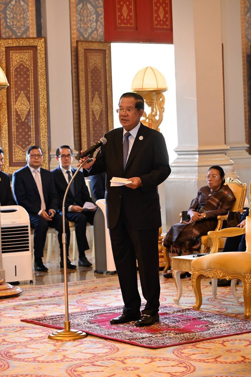 柬埔寨国王批准洪森亲王率团出席国际议会会议