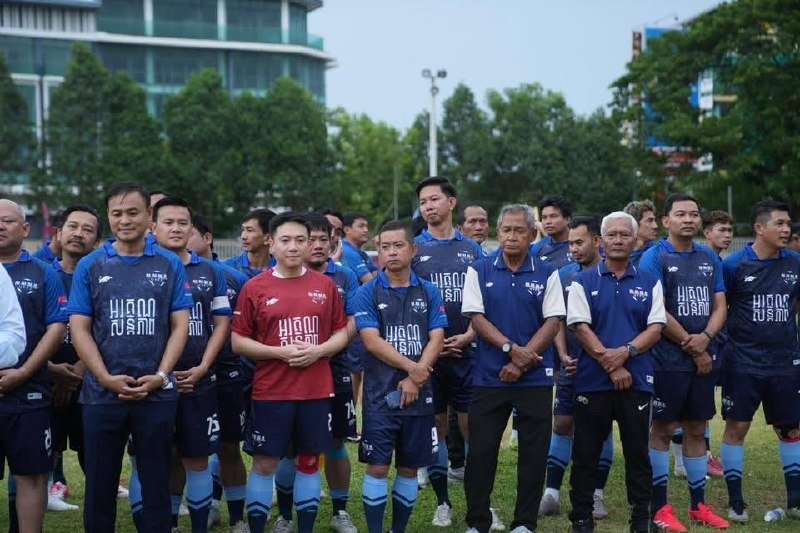 洪玛尼出席干拉省慈善足球赛 助力当地弱势群体