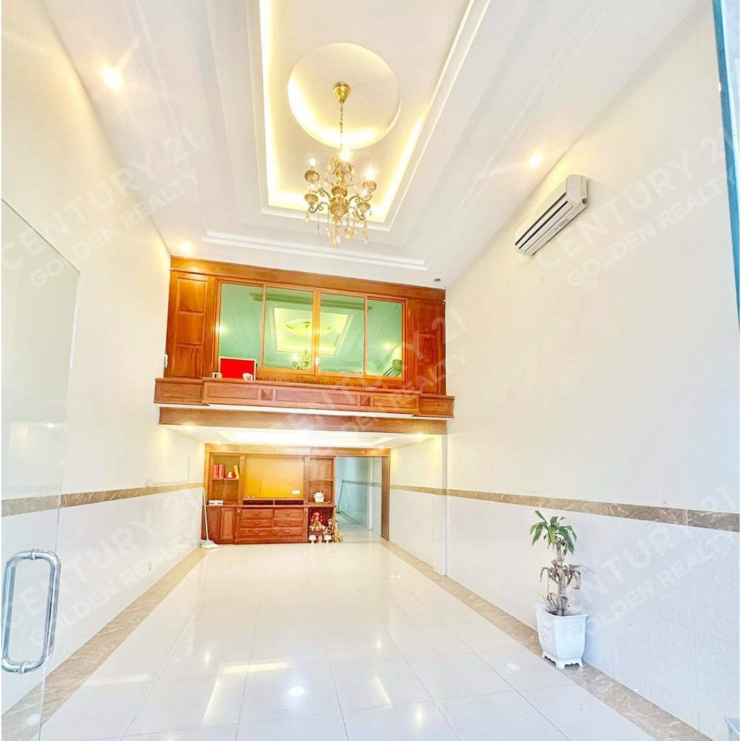 森速区新世界小区拉森速排屋急租 月租$600