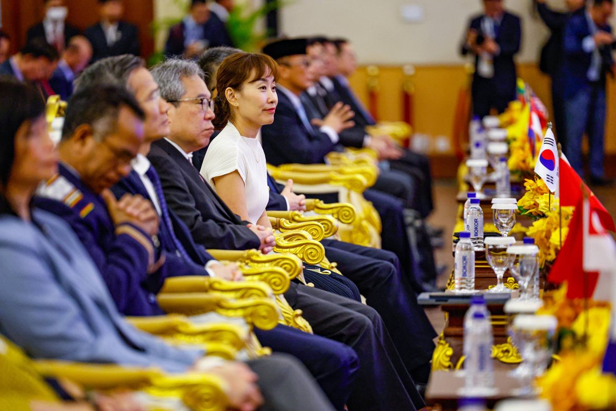 洪玛奈出席第23届东盟公共服务部长会议 聚焦服务创新