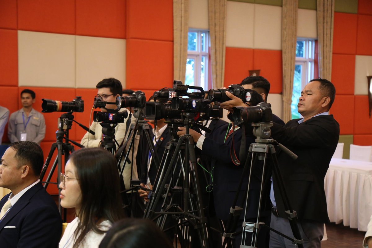第23届东盟公务员合作会议在暹粒闭幕 洪玛尼主持