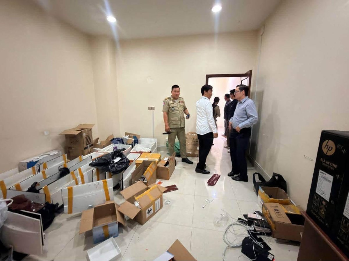金边钻石岛两处网诈窝点被查 抓获7名嫌疑人