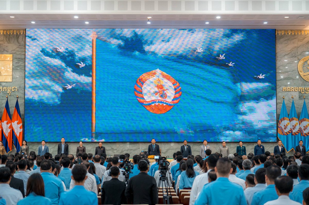 占蒲拉西在金边举行“7月1日价值”系列讲座