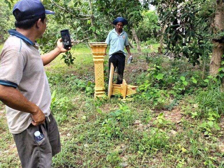 柏威夏省野象闯村伤人 当地政府出动人员驱赶