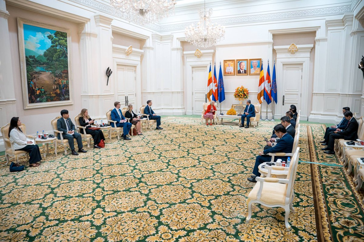 洪玛奈首相在和平大厦会见英国外交部印太事务官员,双方就双边合
