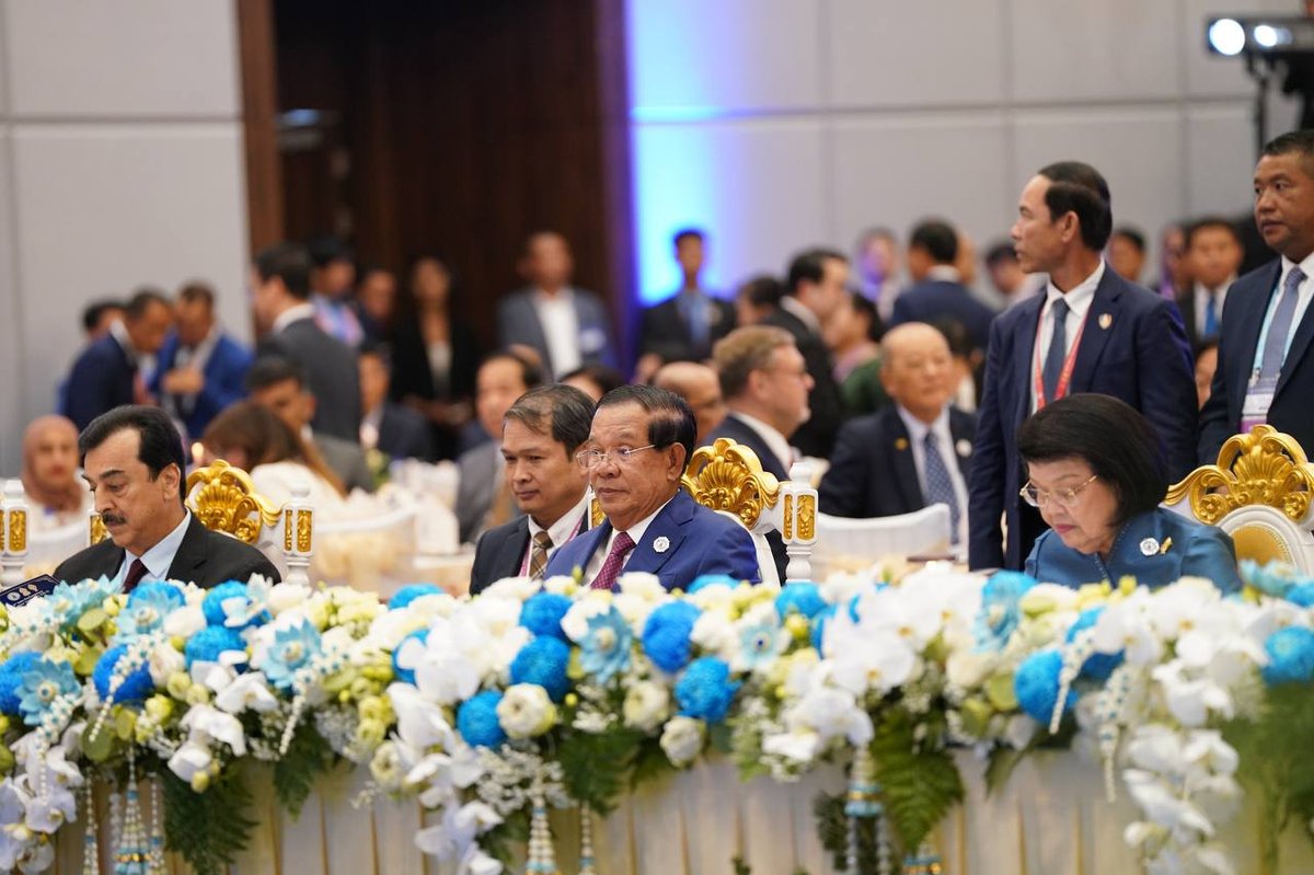 洪森主持ISC-2晚宴 招待各国议会代表团