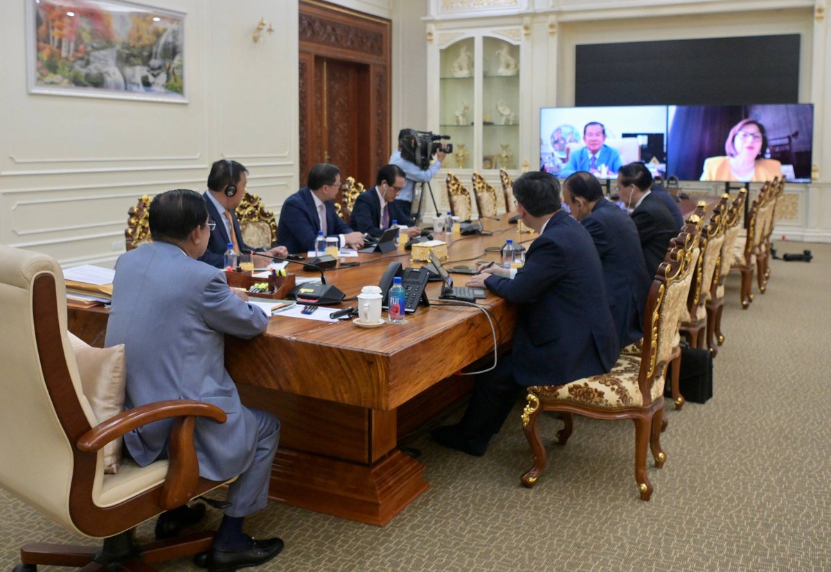 阿塞拜疆议长赞赏柬埔寨成功举办国际议会会议
