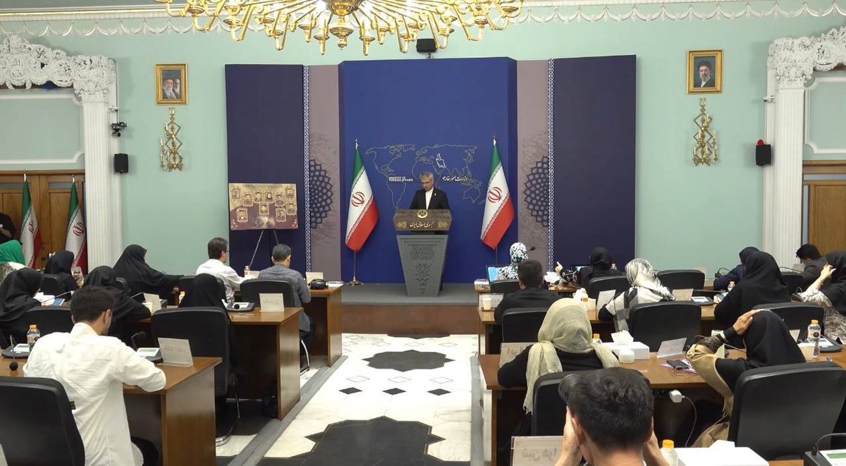 针对特朗普关于因伊朗寻求协议而取消大规模军事打击的说法,伊朗