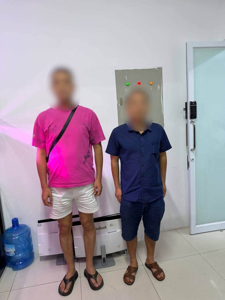 西港海岸公寓突击检查 35名外籍人员被带走调查
