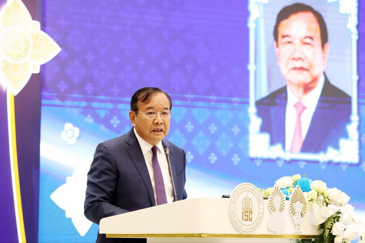布拉索昆副总理表示,柬泰边境问题不仅涉及两国,更关乎联合国宪