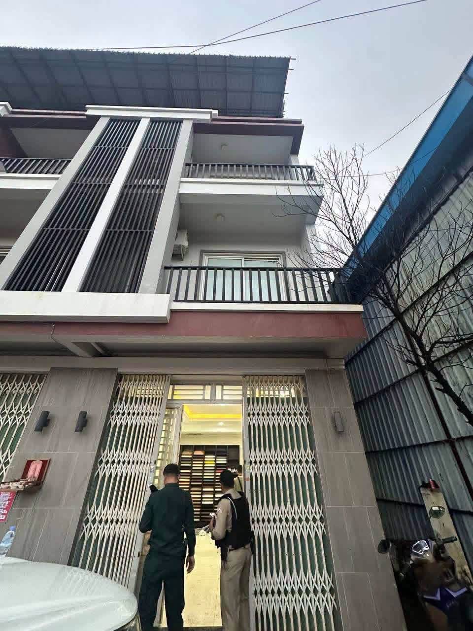 西港查获网络诈骗窝点 7名中国籍男子被扣查