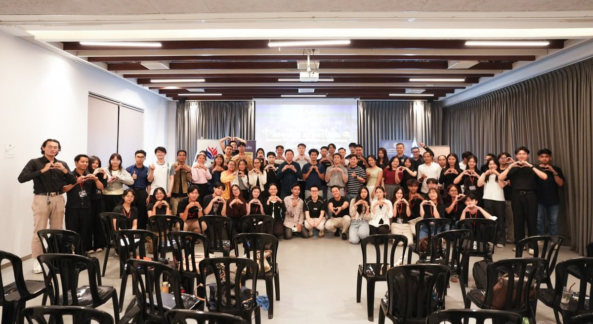 德崇初创中心举办第11期SparkMeet 聚焦AI创业