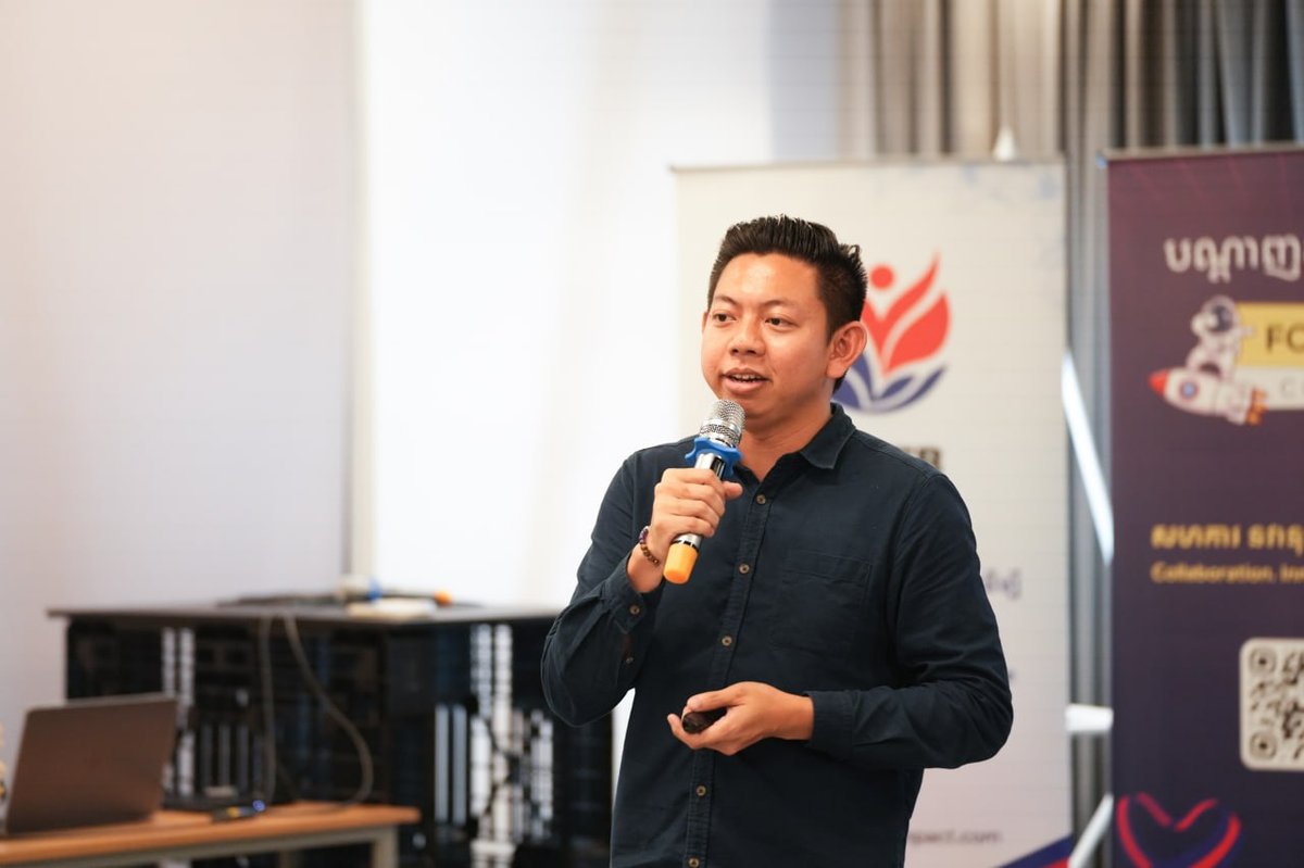 德崇初创中心举办第11期SparkMeet 聚焦AI创业
