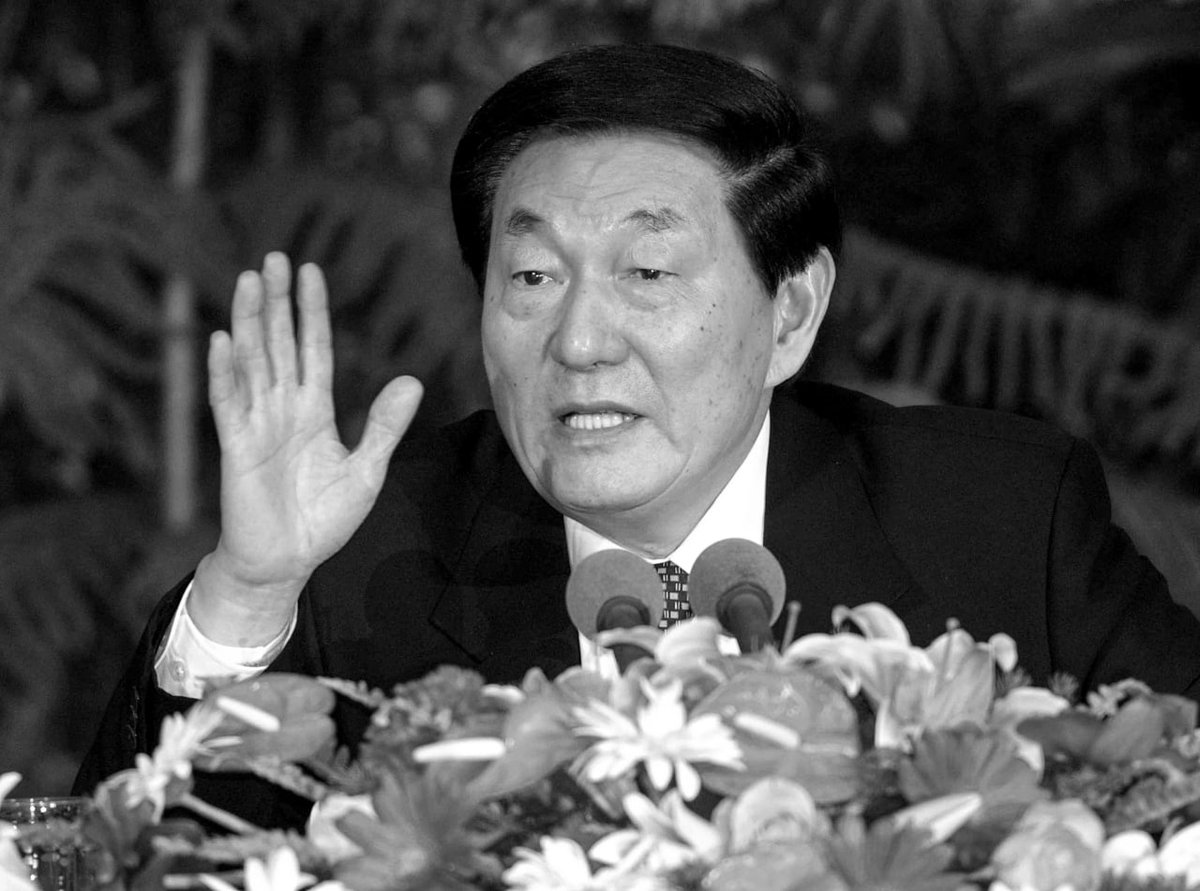 洪森高度评价中国前总理对柬中友谊的贡献