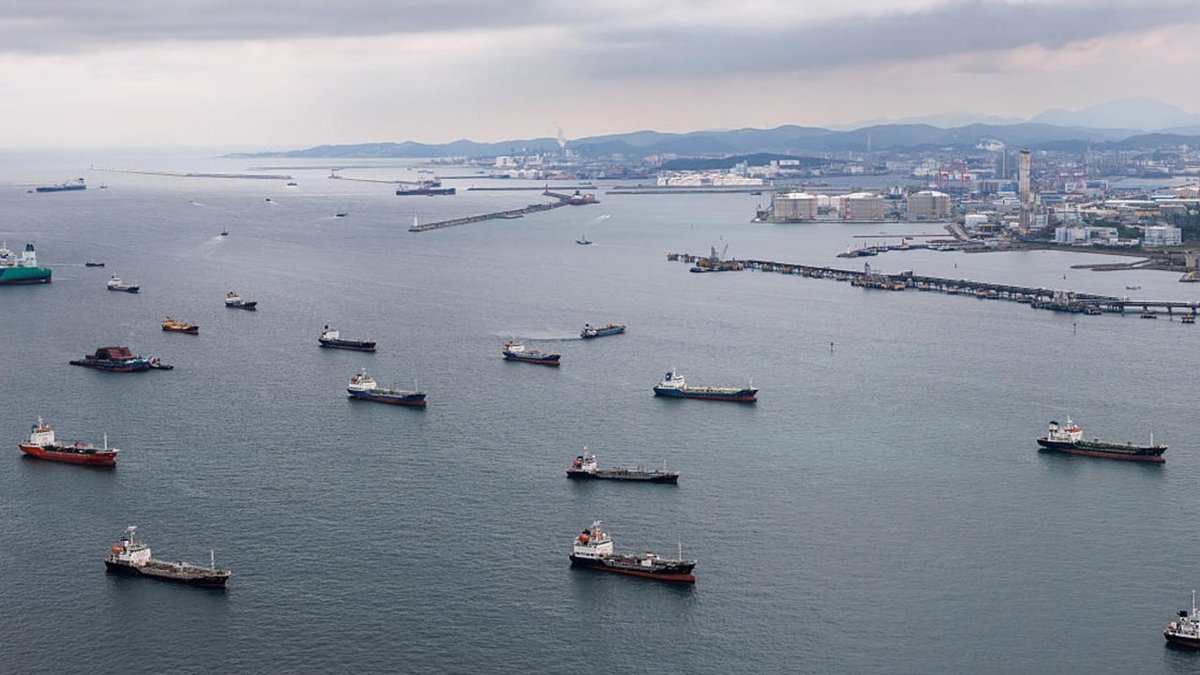 美国建立霍尔木兹海峡石油运输走廊