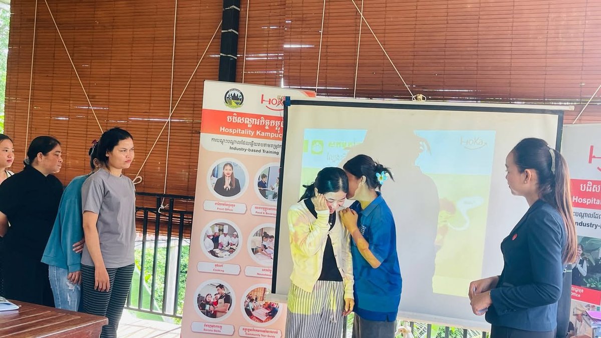 柏威夏省旅游局举办HoKa餐饮服务培训 16名学员结业