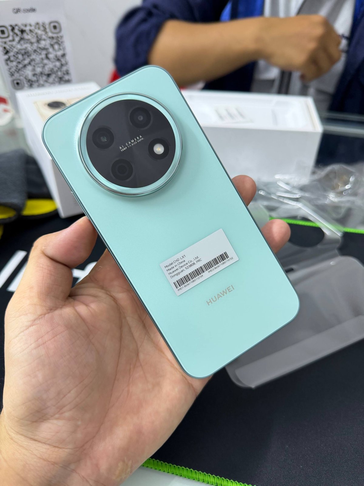 华为Nova 15 Max 8/256G新机到货 售价$32
