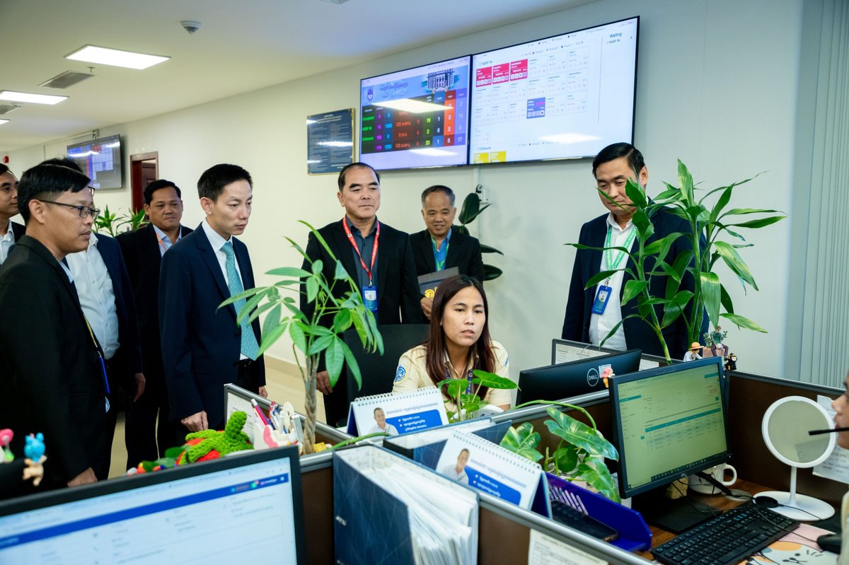 劳工部社保基金中心接待公务员考察 交流数字化经验