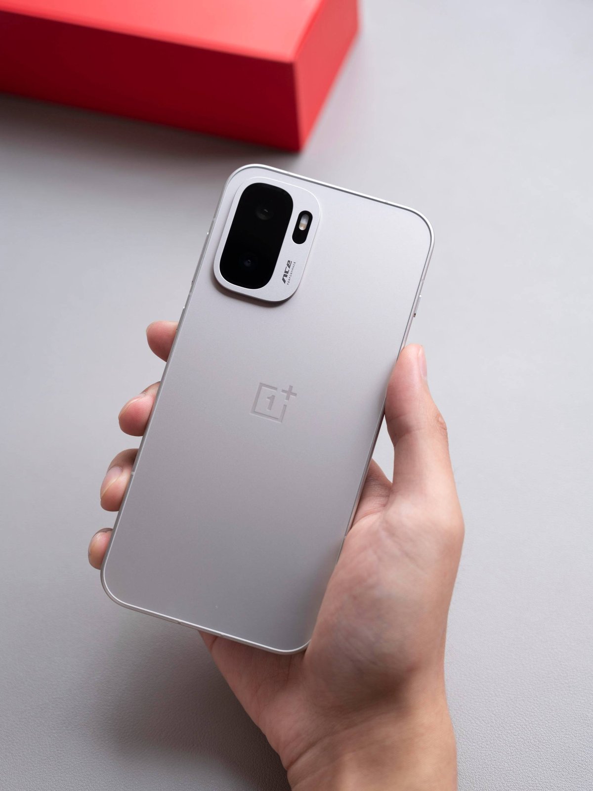 OnePlus Ace 6 Ultra手机报价 519美元起