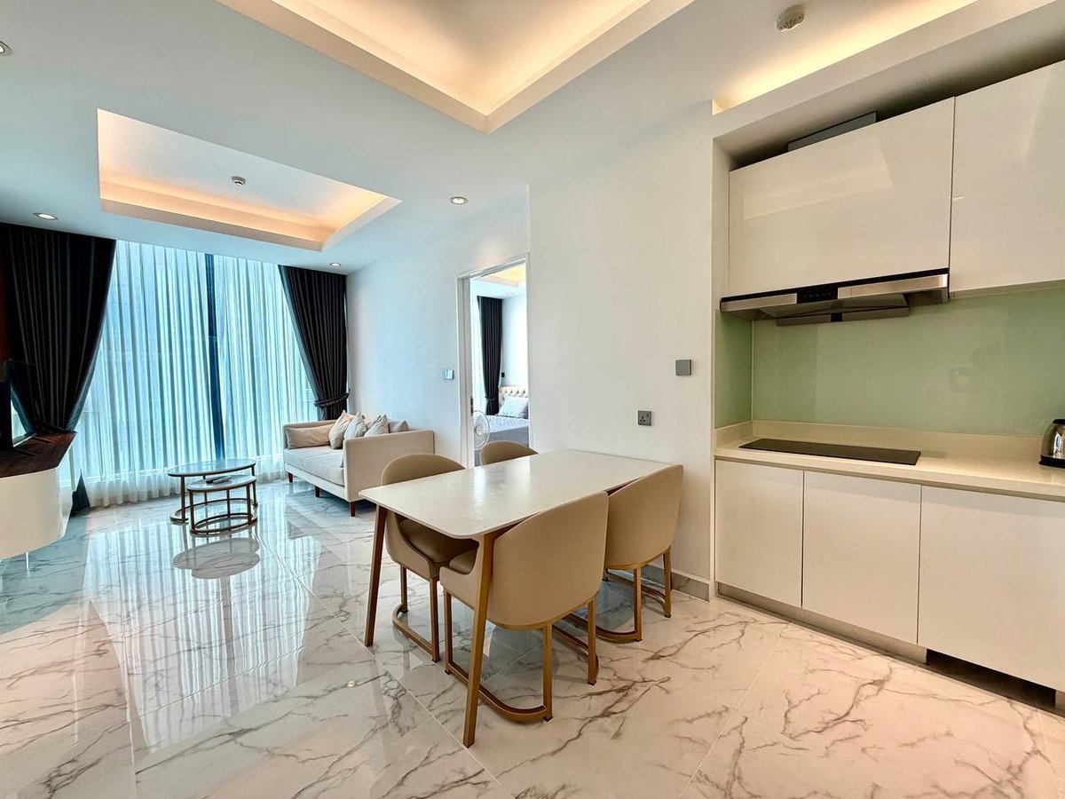 BKK1区J Tower 2两房公寓出售 售价$175,00