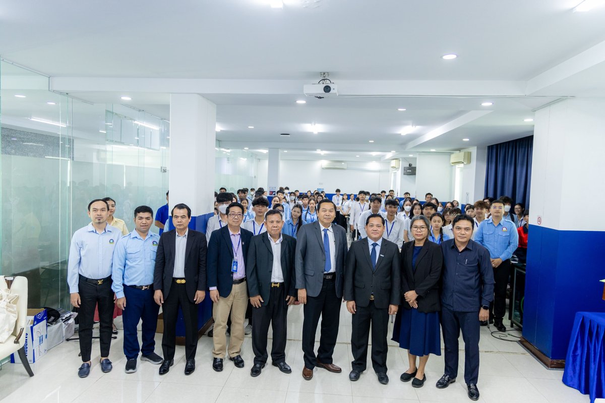 社保局在Build Bright大学开展社会保障权益宣讲