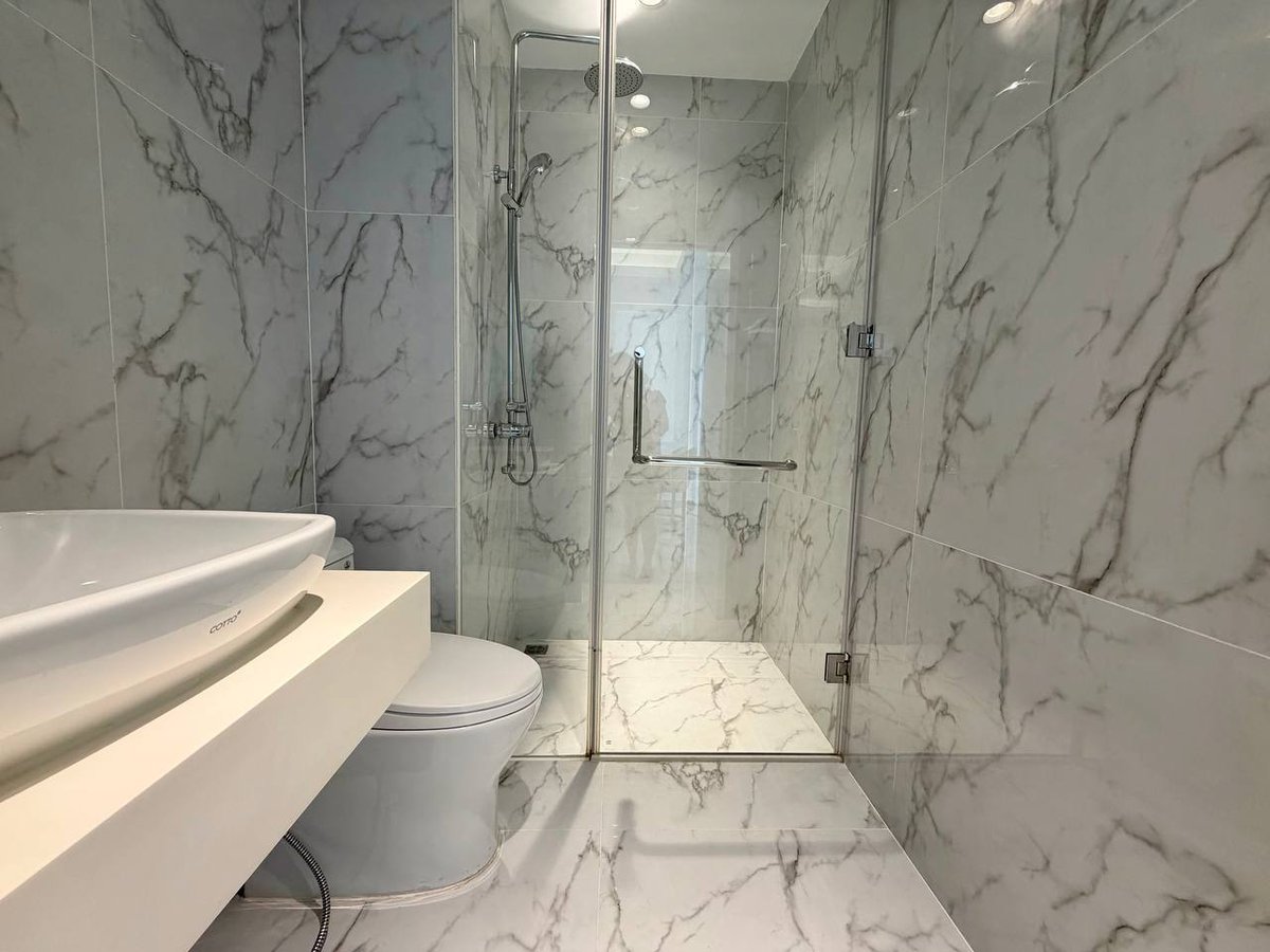 BKK1区J Tower 2两房公寓出售 售价$175,00