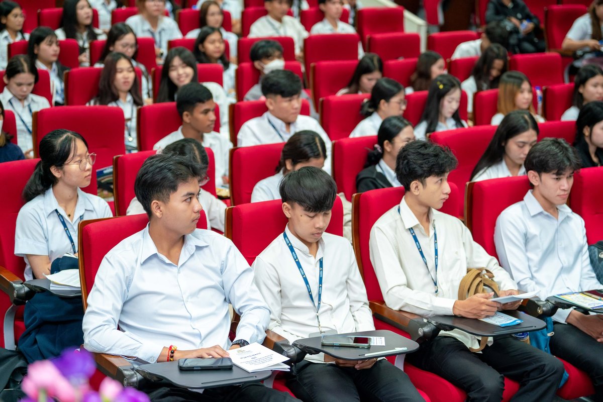 爱喜利达大学举办社保意识研讨会 普及社会保障权益