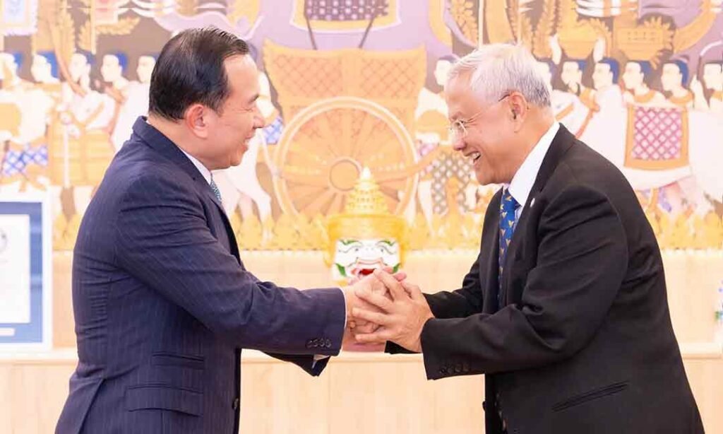 柬埔寨政府联手私企推广数字支付 助力旅游业升级