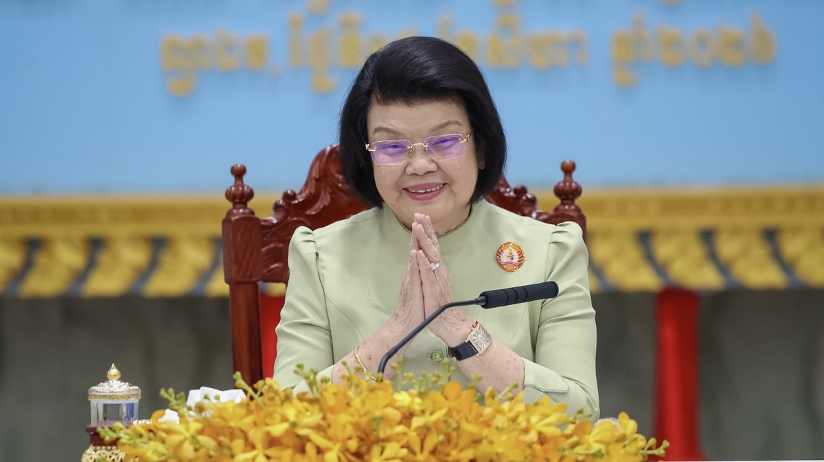 柬埔寨参议院主席指示党内工作组,需持续关注并支持在边境执行任