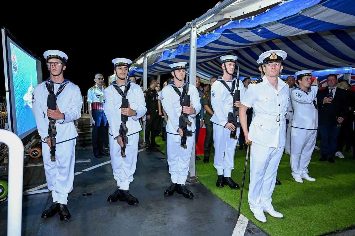 英国海军HMS TAMAR号访问云壤海军基地 强化防务合作