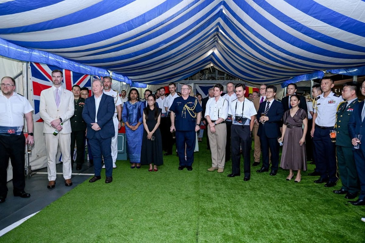 英国海军HMS TAMAR号访问云壤海军基地 强化防务合作