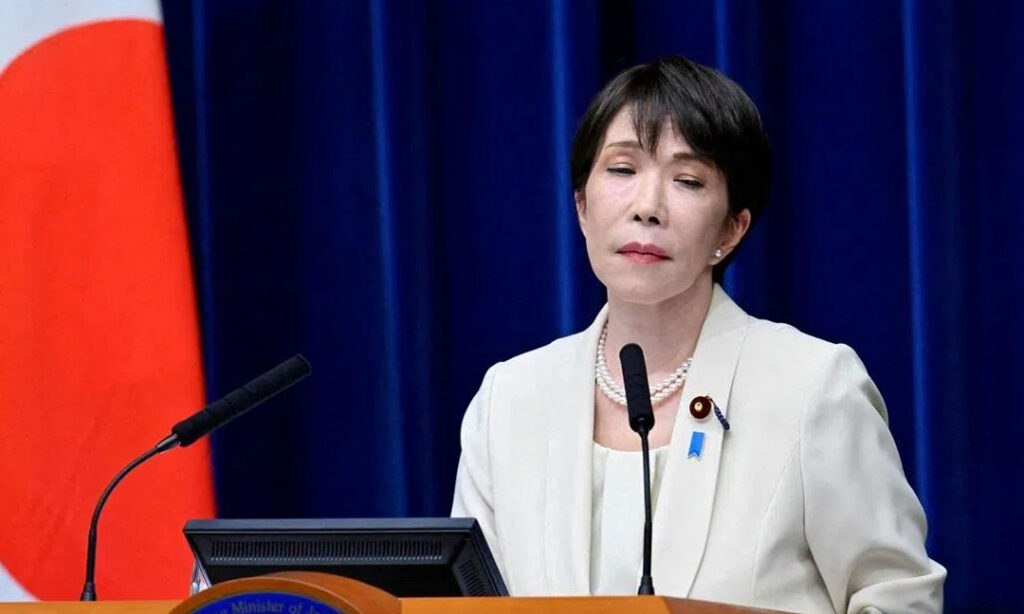 日本首相因民调压力选择居家办公 遭民众批评