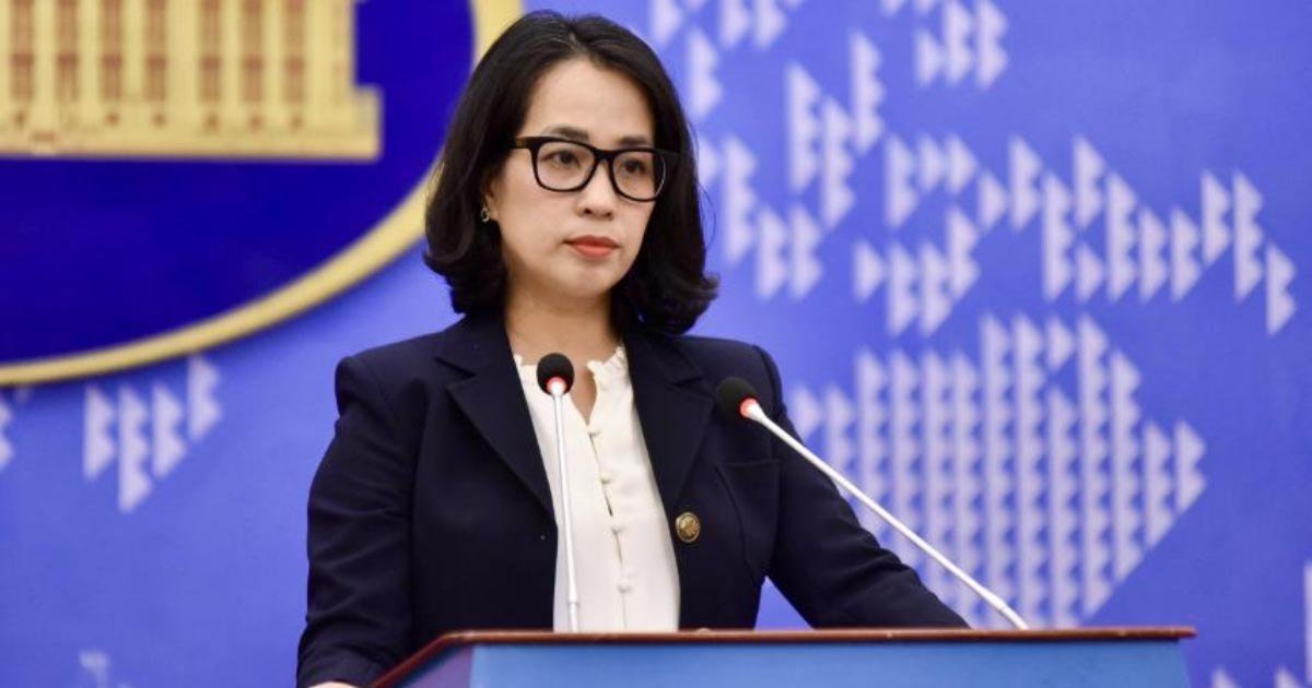 越南政府对中国在争议岛屿进行填海造陆活动表示强烈反对,相关新