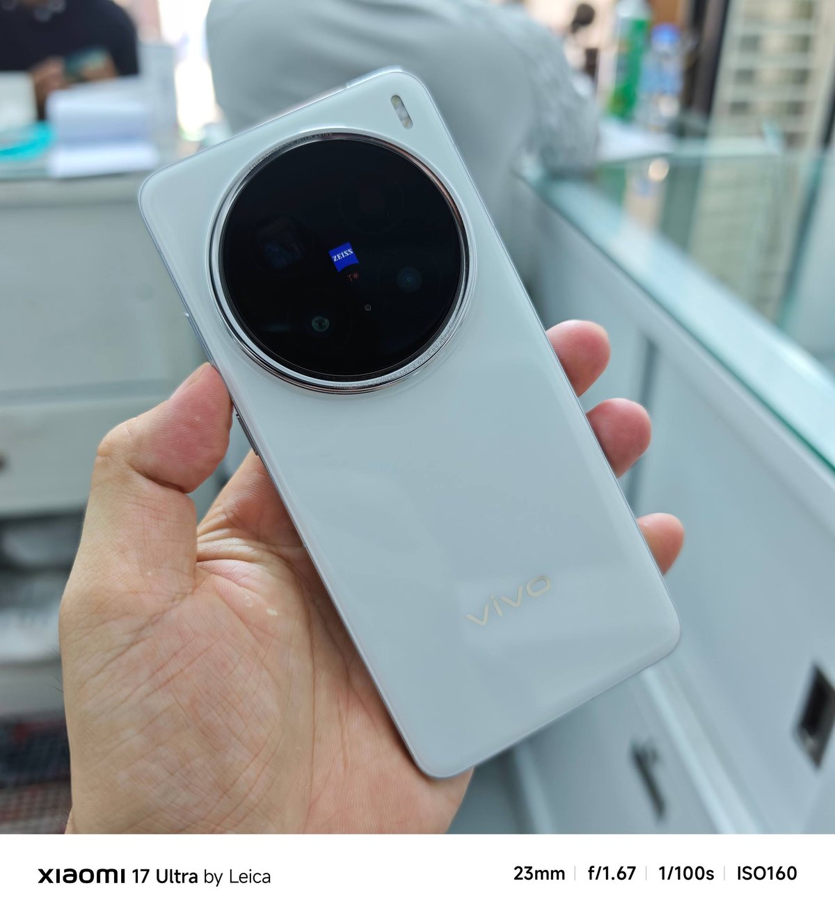 Vivo X200 Pro二手转让 12/256G售$529