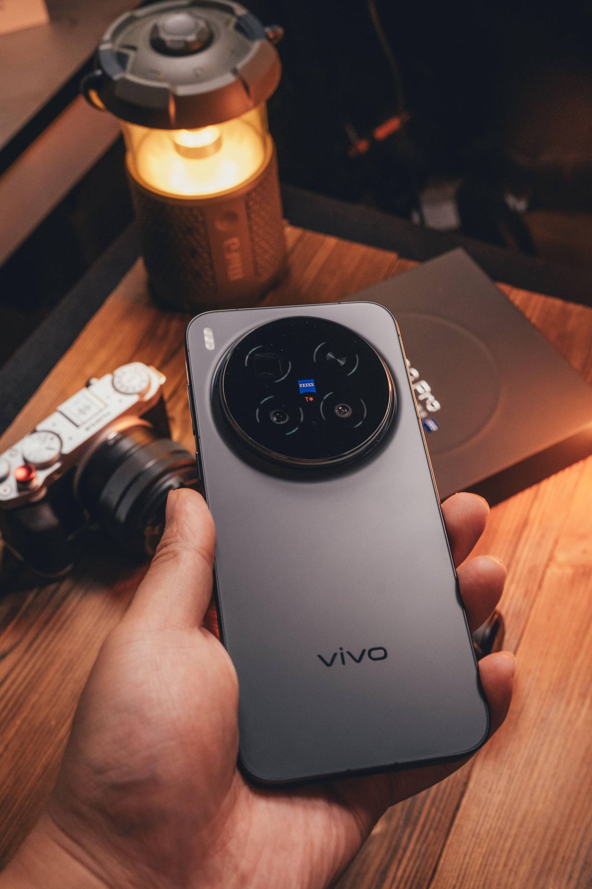 Vivo X300 Pro 16/512G版售价$819