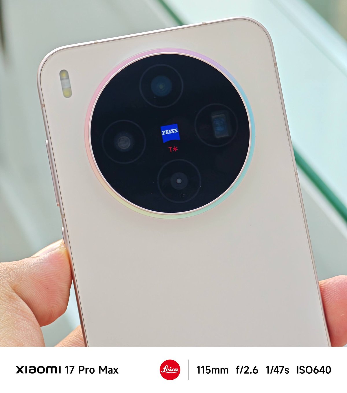 Vivo X300二手转让 12/256G版售价$599