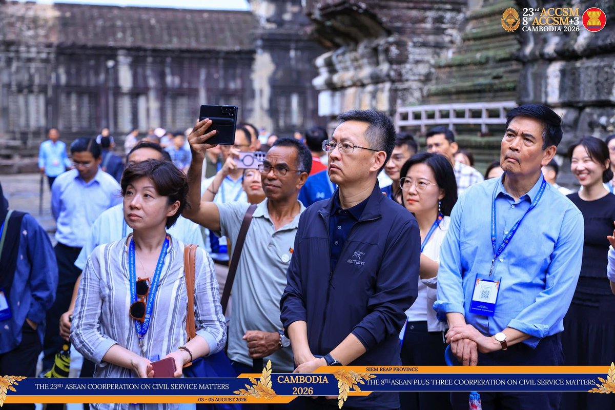 东盟及东盟加三高级代表团赴暹粒考察文化遗产