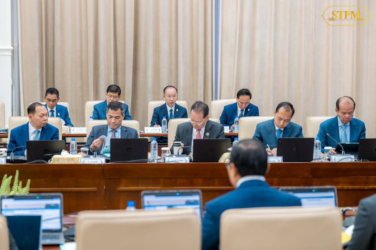 洪玛奈主持内阁会议 审议人口政策及公共行政改革