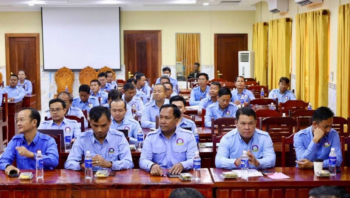 苏速·普提武主持茶胶省青年联合会会议 部署2028战略