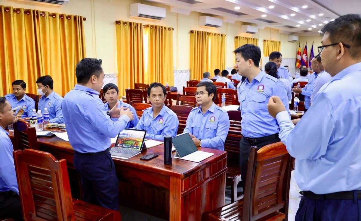 苏速·普提武主持茶胶省青年联合会会议 部署2028战略