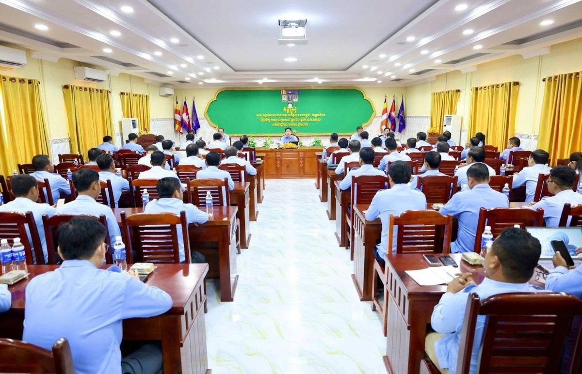 苏速·普提武主持茶胶省青年联合会会议 部署2028战略