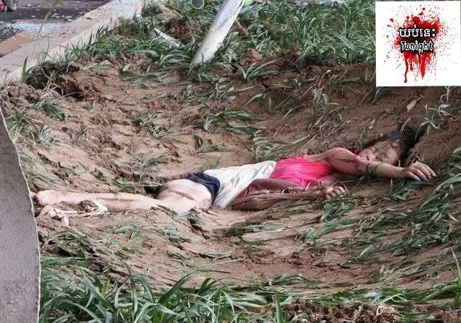 中国发生水泥搅拌车侧翻事故 导致一名女童不幸身亡