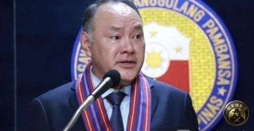 菲律宾防长要求官员执行南海政策 否则辞职