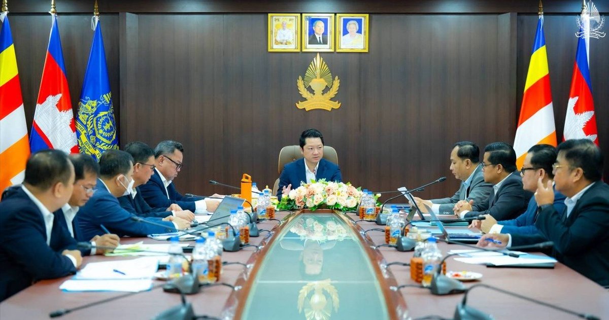苏速卡主持会议处理民众投诉与举报案件
