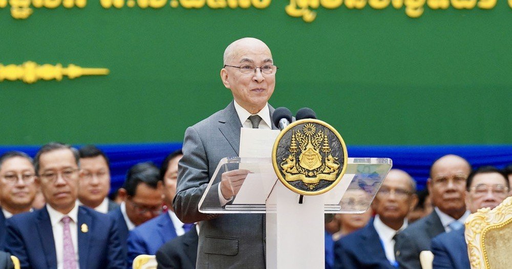 柬埔寨国王出席团结大厦落成仪式 强调国家团结