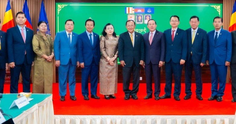 柬埔寨国会委员会与旅游部举行工作会议 协调旅游政策