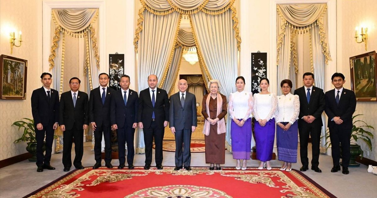 柬埔寨国王接见洪玛尼及青年联合会代表