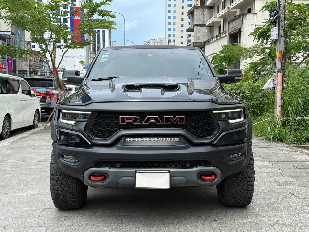 2021年道奇霸王龙RAM1500TRX转让 售价$13.8